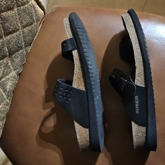 Mephisto Helen Perforated Leather Slip On Thong Sandals Shoes Black - Picture 3 of 5